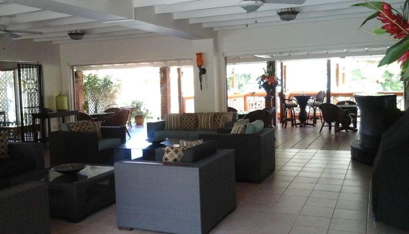 Salon - Sunset Shores Beach Hotel