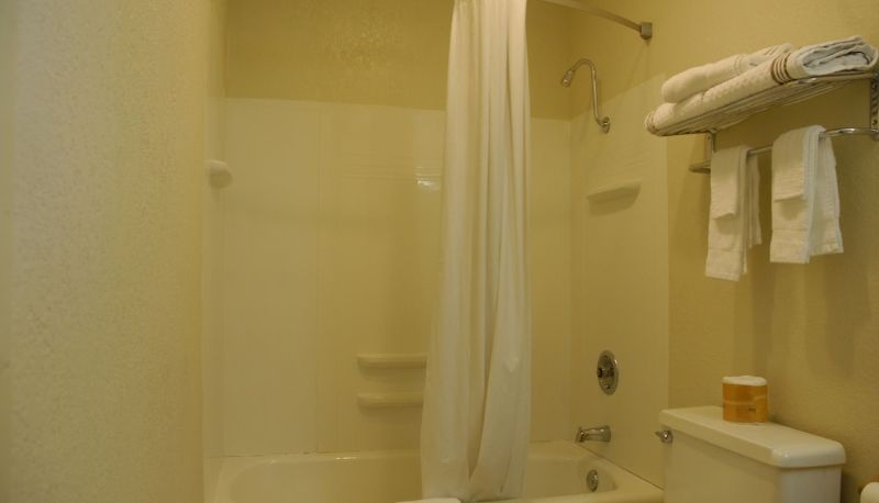 Suite - America's Best Inns & Suites