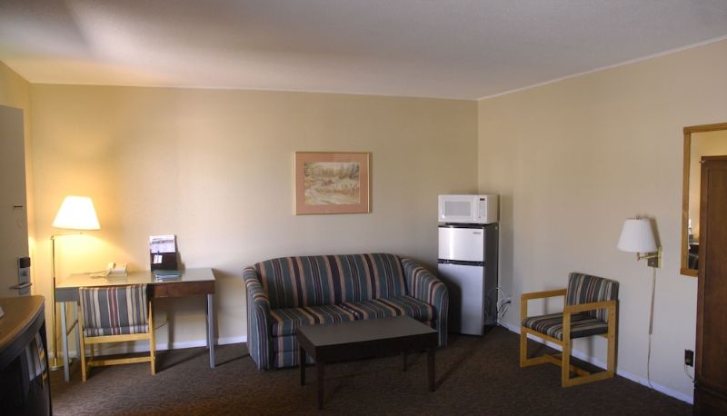 Suite - America's Best Inns & Suites