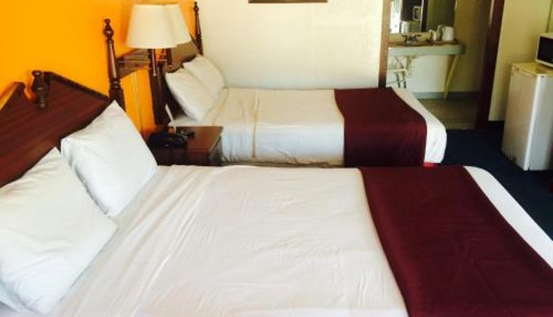 Zimmer - Sunrise Inn - Bradenton