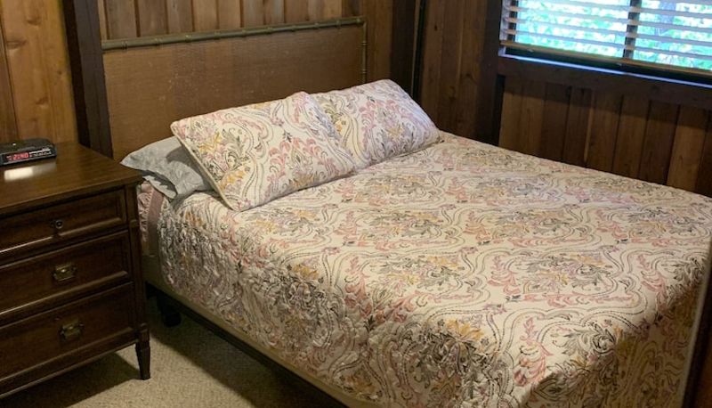Standart oda - Lava Lodge at Hale Kilauea