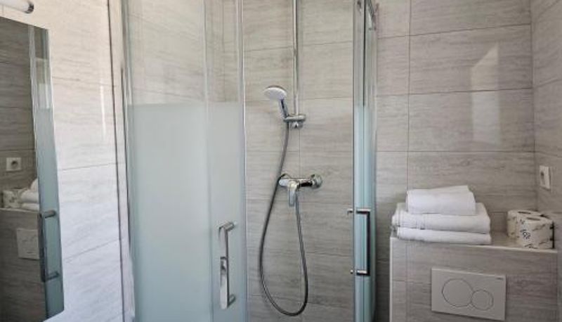 Badkamer - Hôtel Bellevue et du Chariot d'Or