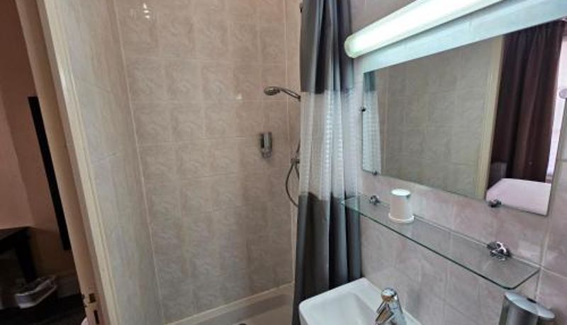Kamer - Hôtel Bellevue et du Chariot d'Or