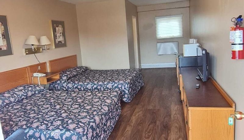 Standardzimmer - Skyways Motel Muskoka Gravenhurst ON 11