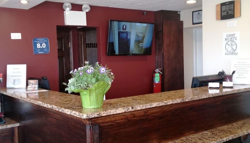 Reception - Regal Inn - Chicago O'Hare Airport