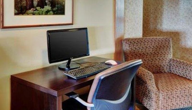 Geschäftszentrum - Lakeview Inn And Suites Brandon