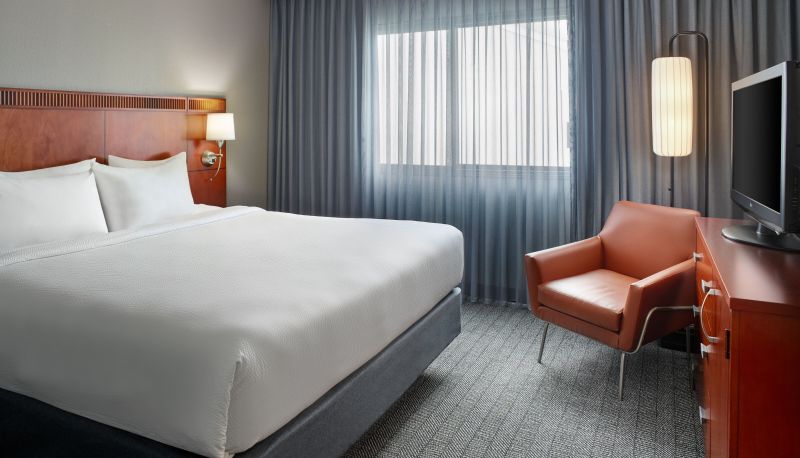 Zimmer - Courtyard by Marriott Atlanta Executive Park/Emory