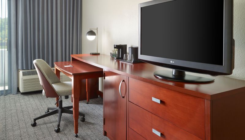 Zimmer - Courtyard by Marriott Atlanta Executive Park/Emory