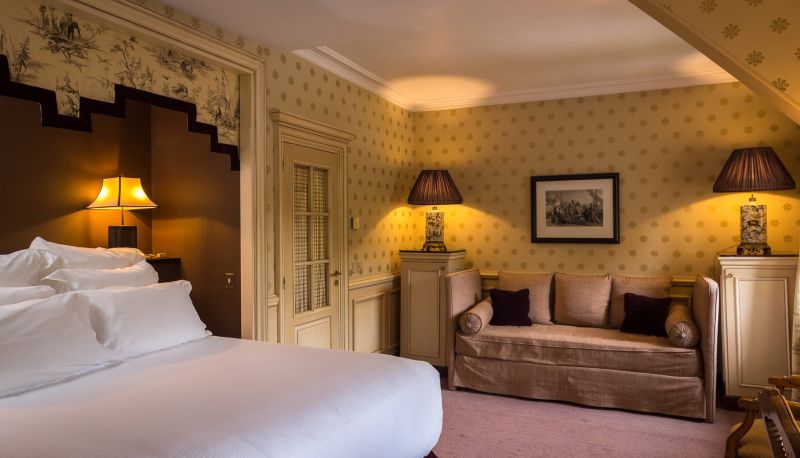 Kamer - CHATEAU DE COURCELLES