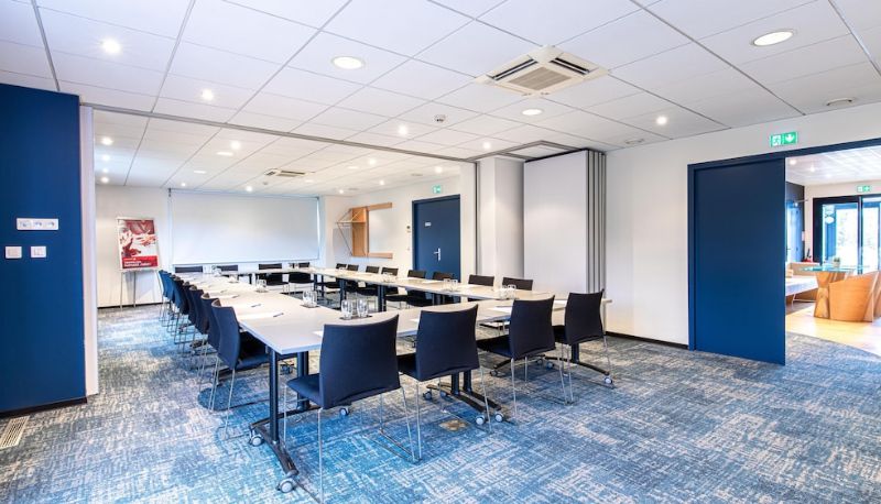 Meetingzimmer - ibis Quimperle