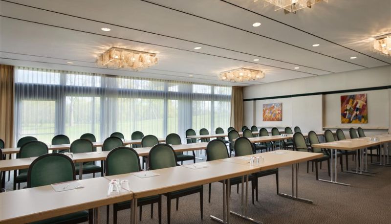 Konferenzraum - Ramada by Wyndham Nuernberg Parkhotel