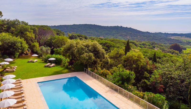 Pool - Hostellerie Le Baou
