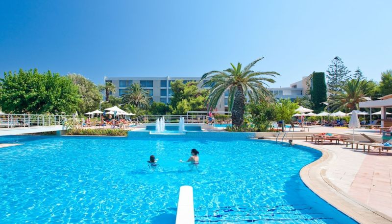 Piscina - Caravia Beach Hotel & Bungalows - All Inclusive