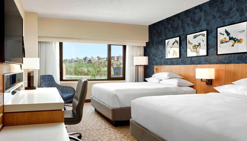 Room - Delta Hotels by Marriott Calgary Downtown