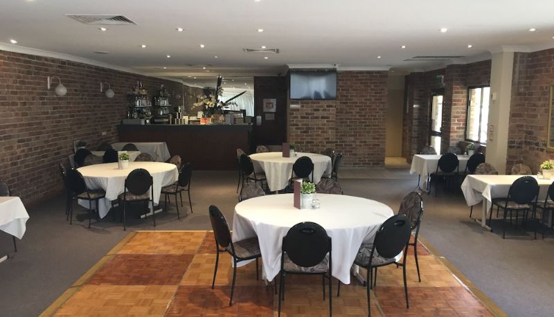 Restaurant - Abcot Inn