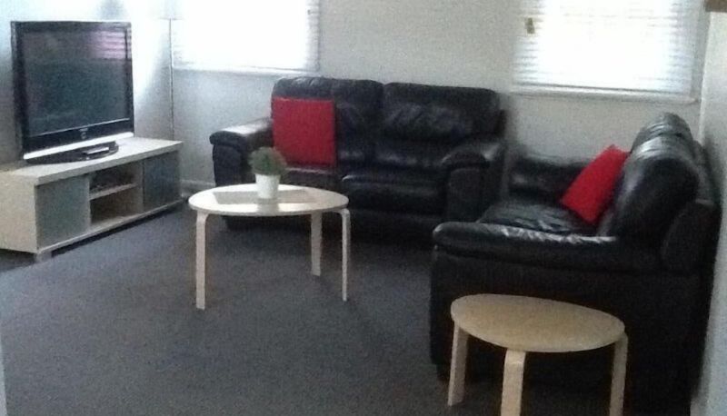 Info - Colonial Lodge Motor Inn Yass