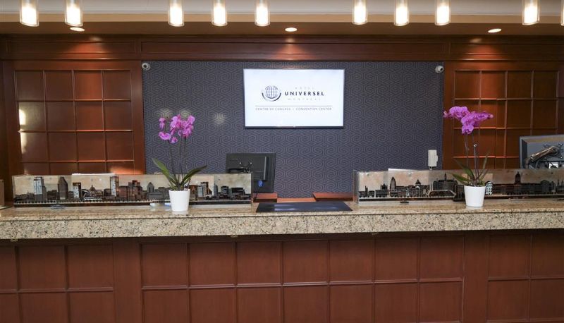 Hall - Hotel Universel Montreal