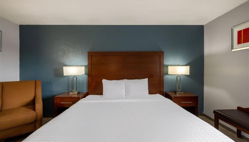 Kamer - Travelodge by Wyndham Brooklyn Center