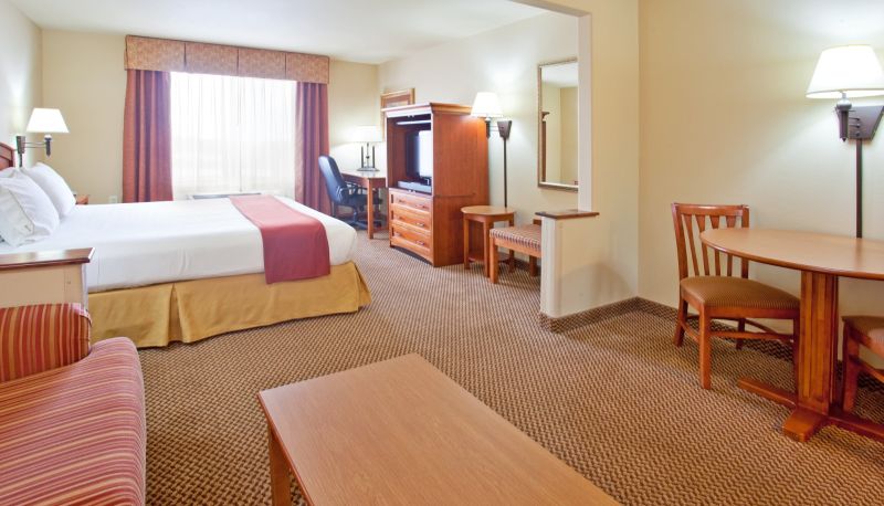 Room - Holiday Inn Express & Suites CEDAR CITY by IHG