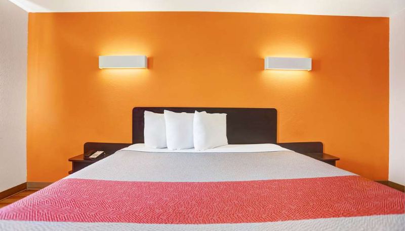 Zimmer - Motel 6 Truth or Consequences