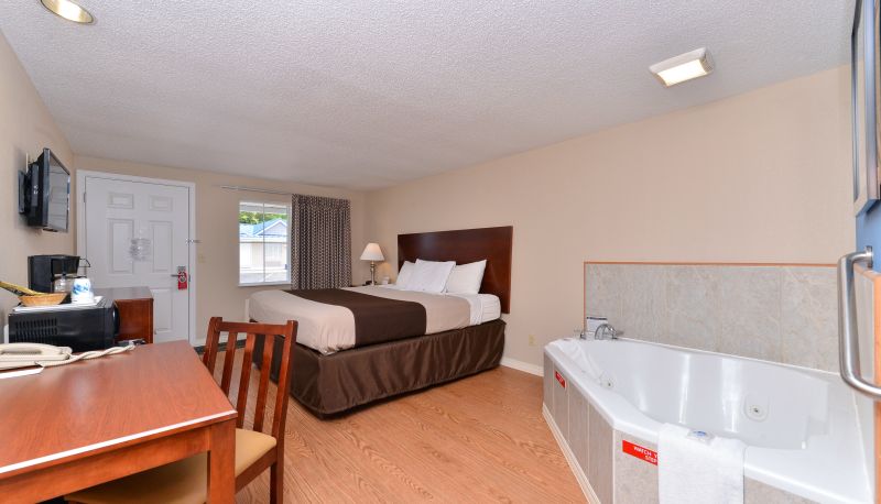 Habitación - Americas Best Value Inn & Suites St. Clairsville Wheeling