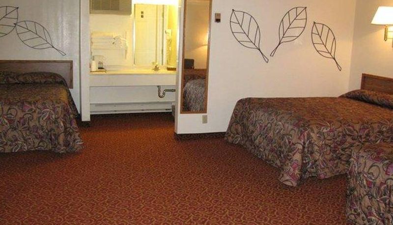 Camera - Rodeway Inn Lusk