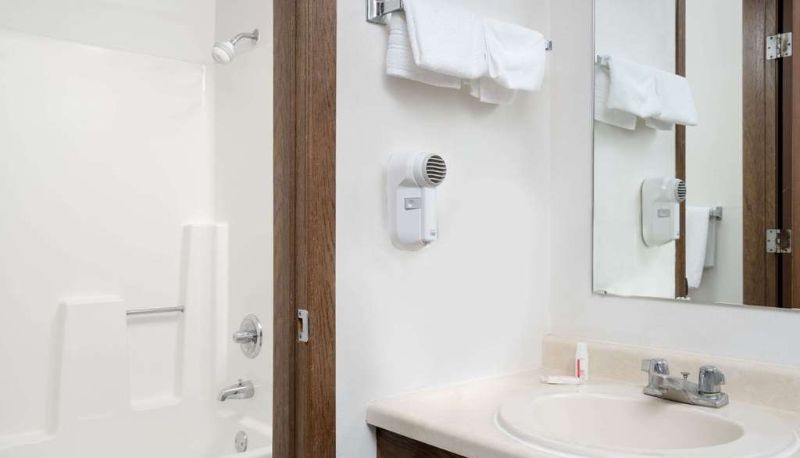 Zimmer - Days Inn by Wyndham St Cloud