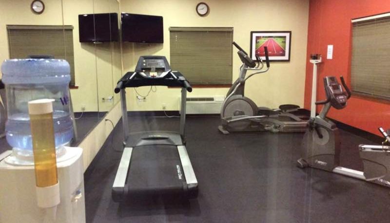 Wellness- und Fitnessbereich - Holiday Inn Express & Suites FOREST by IHG