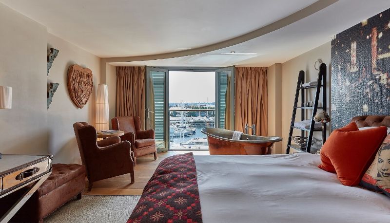 Room - Salthouse Harbour Hotel