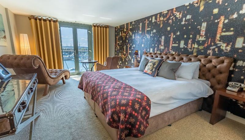 Room - Salthouse Harbour Hotel