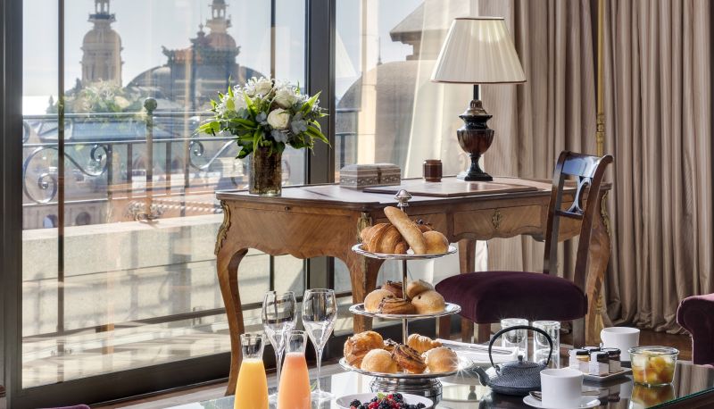 Room - Hotel Metropole Monte-Carlo