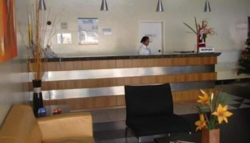 Salon - Iracema Travel