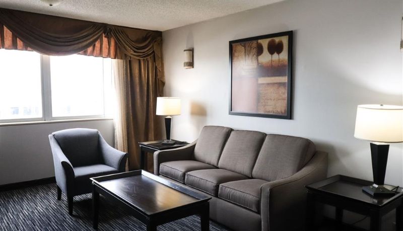 Zimmer - Wyndham Houston near NRG Park/Medical Center