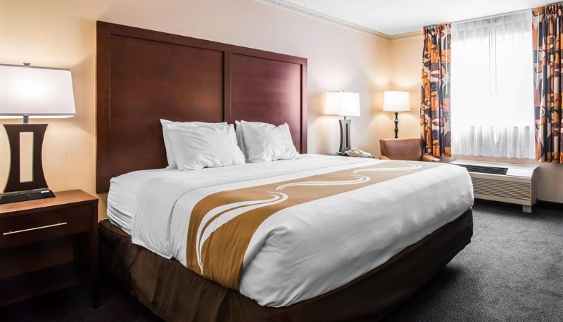 Camera - Quality Inn Cortland - University Area