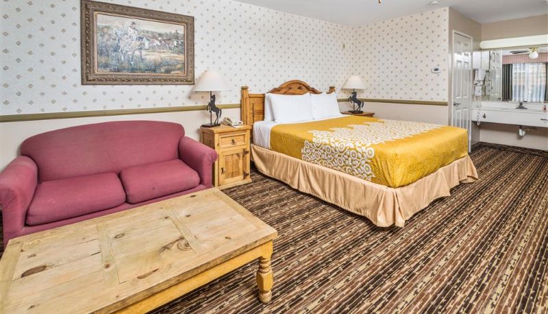 Suite - Days Inn by Wyndham Lebec