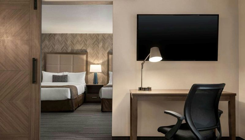 Oda - Canalta Hotel Airdrie