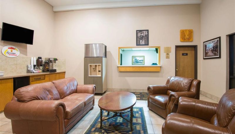 Lobby - Super 8 by Wyndham Abilene KS