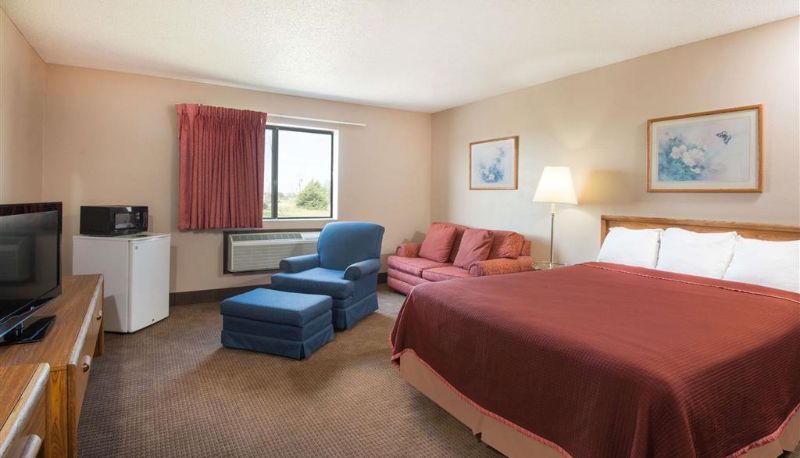 Zimmer - Super 8 by Wyndham Abilene KS