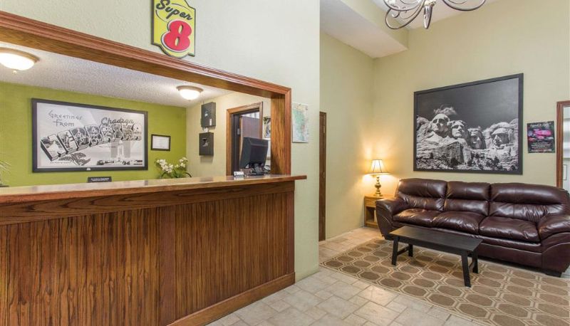 Hall - Super 8 by Wyndham Chadron NE