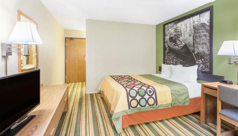 Zimmer - Super 8 by Wyndham Grayling