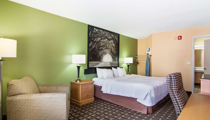 Pokój typu standard - Americas Best Value Inn Darien