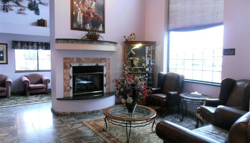 Hall - Quality Inn Thermopolis near Hot Springs