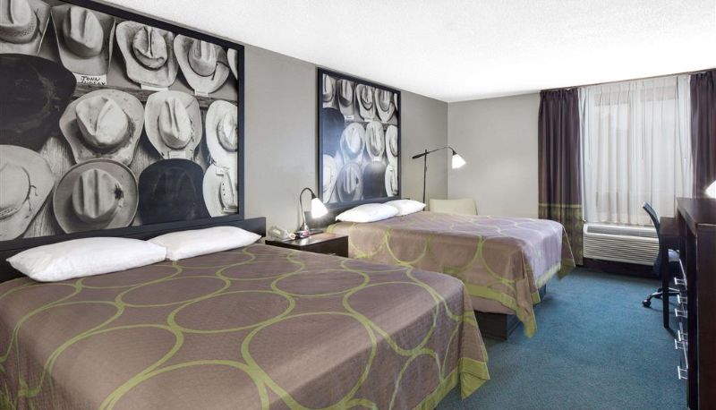 Kamer - Super 8 by Wyndham Victoria/North/Mall Area