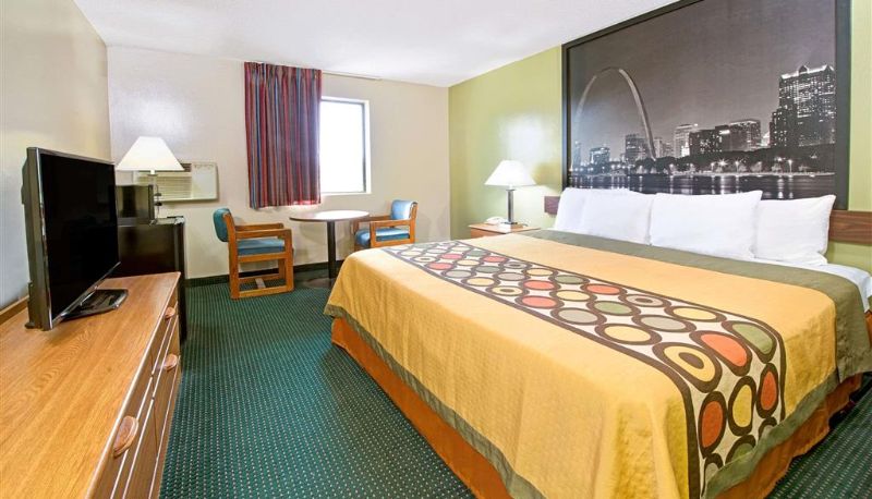 Kamer - Super 8 by Wyndham Eureka/Six Flags Nearby