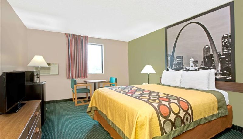 Kamer - Super 8 by Wyndham Eureka/Six Flags Nearby