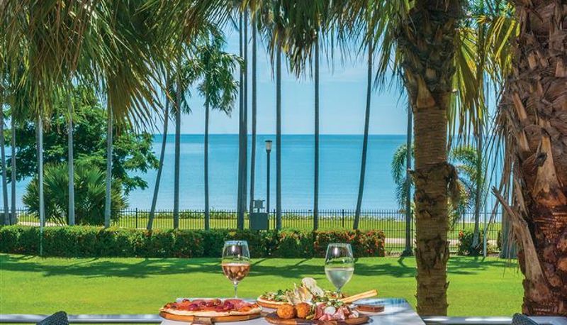 Bar - Mindil Beach Resort Casino
