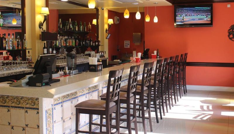 Bar - Knutsford Court Hotel