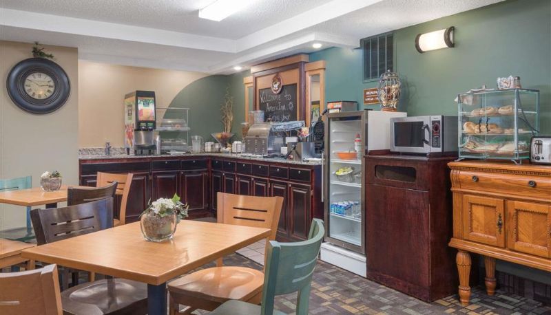 Interior view - AmericInn by Wyndham Little Falls