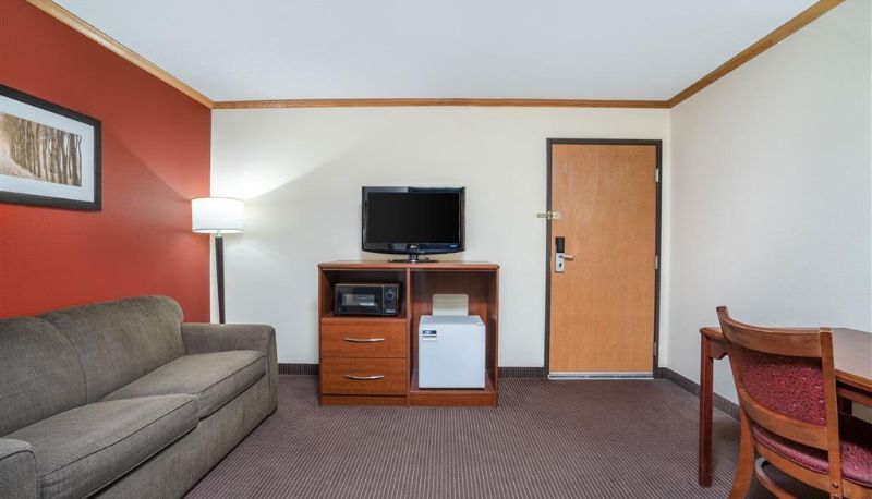 Camera - AmericInn by Wyndham Park Rapids