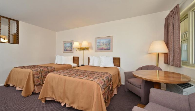 Quadrupla - Americas Best Value Inn North Platte